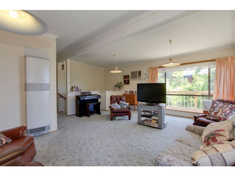 18 Wakool  Avenue, Rosebud VIC 3939