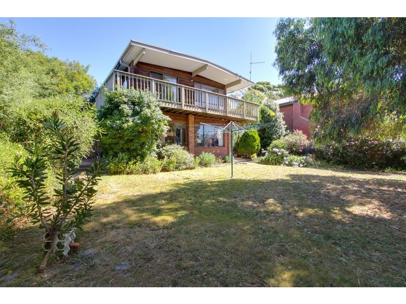 18 Wakool  Avenue, Rosebud VIC 3939