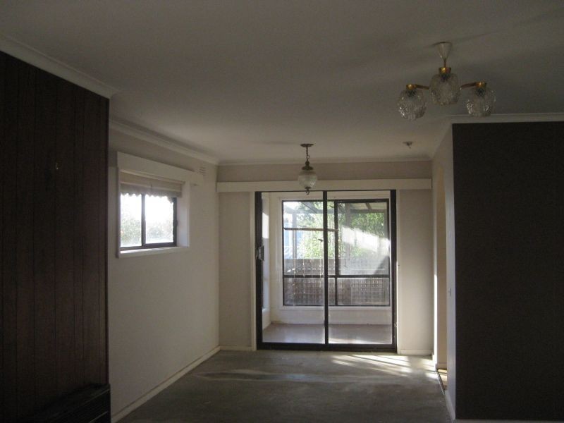 8 Harridge Street, Rosebud VIC 3939