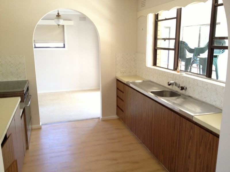 8 Harridge Street, Rosebud VIC 3939