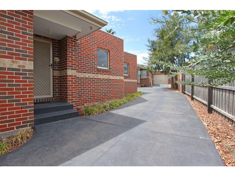 2/1 Windella Avenue, Rosebud VIC 3939