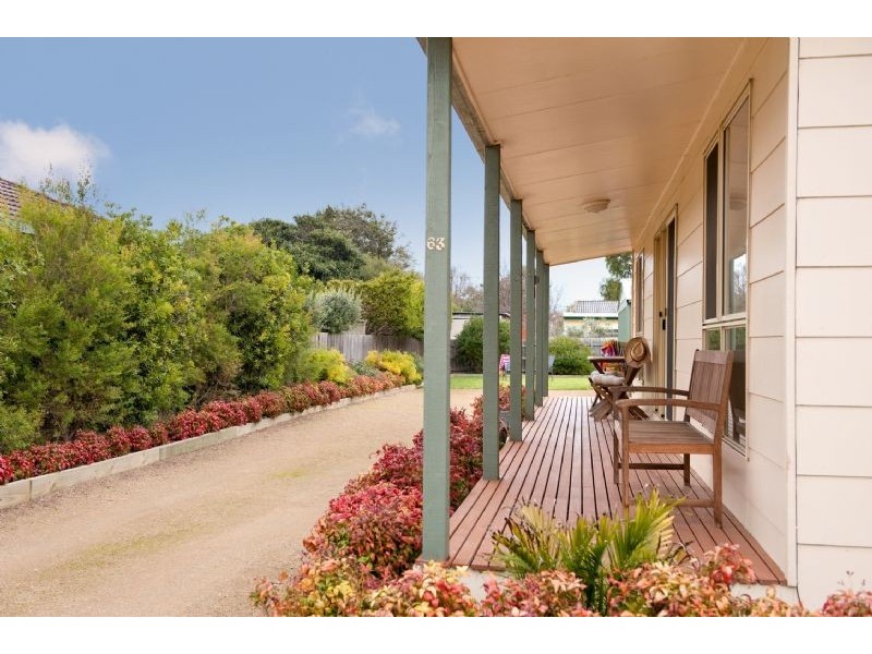 63 Grenville Grove, Rosebud West VIC 3940