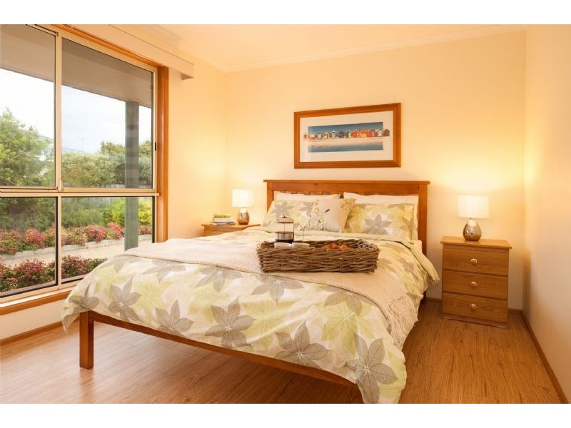 63 Grenville Grove, Rosebud West VIC 3940