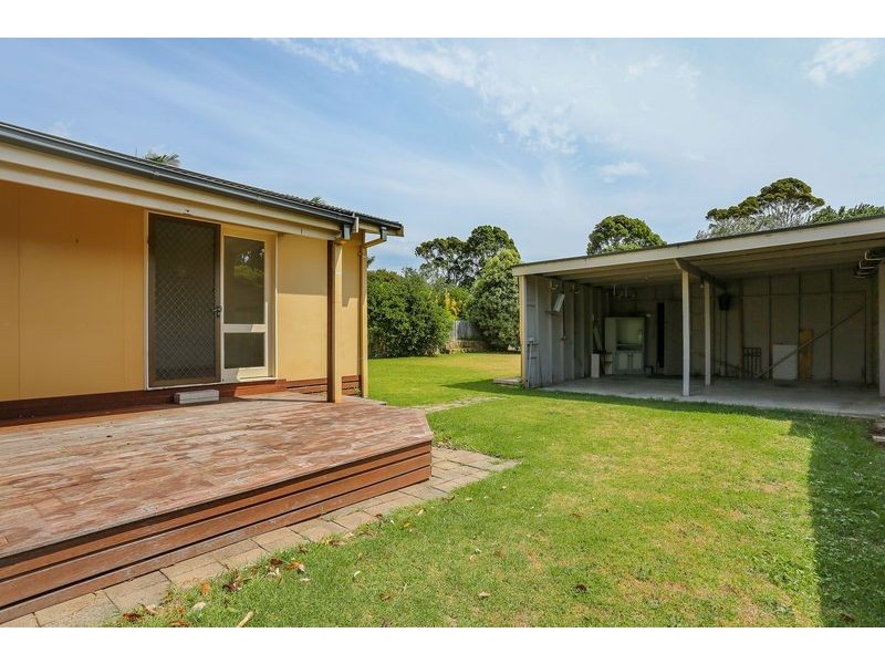 14 KENNINGTON ROAD, Rosebud VIC 3939