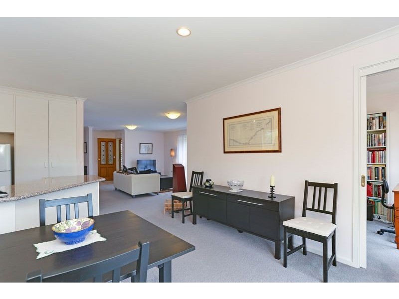 117 Fourth Avenue, Rosebud VIC 3939