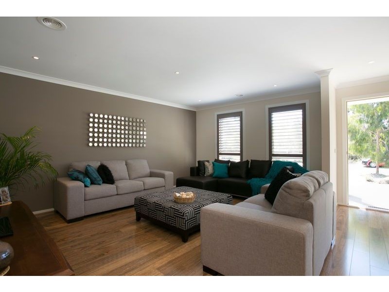 45 Peninsula Sands Boulevard, Rosebud VIC 3939