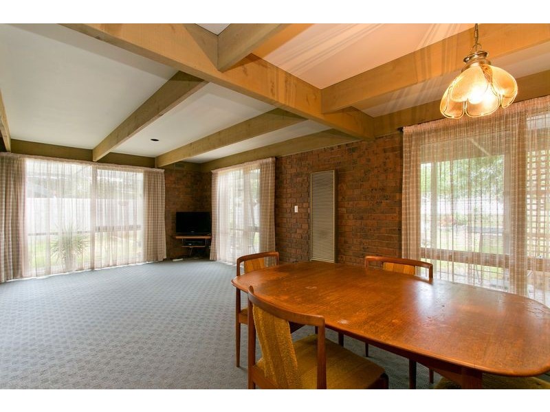 25 Potton Avenue, Rosebud VIC 3939