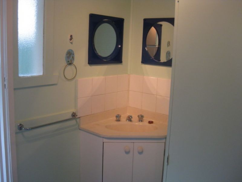 87 First Avenue, Rosebud VIC 3939