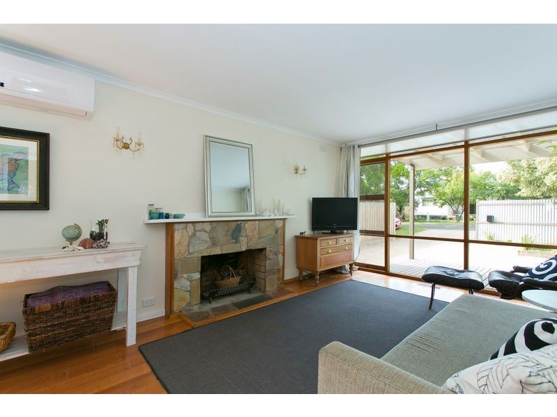 14 Warranilla Avenue, Rosebud VIC 3939