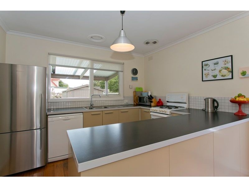 14 Warranilla Avenue, Rosebud VIC 3939