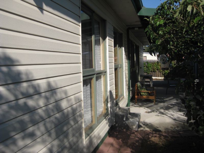 72 Broadway, Rosebud West VIC 3940