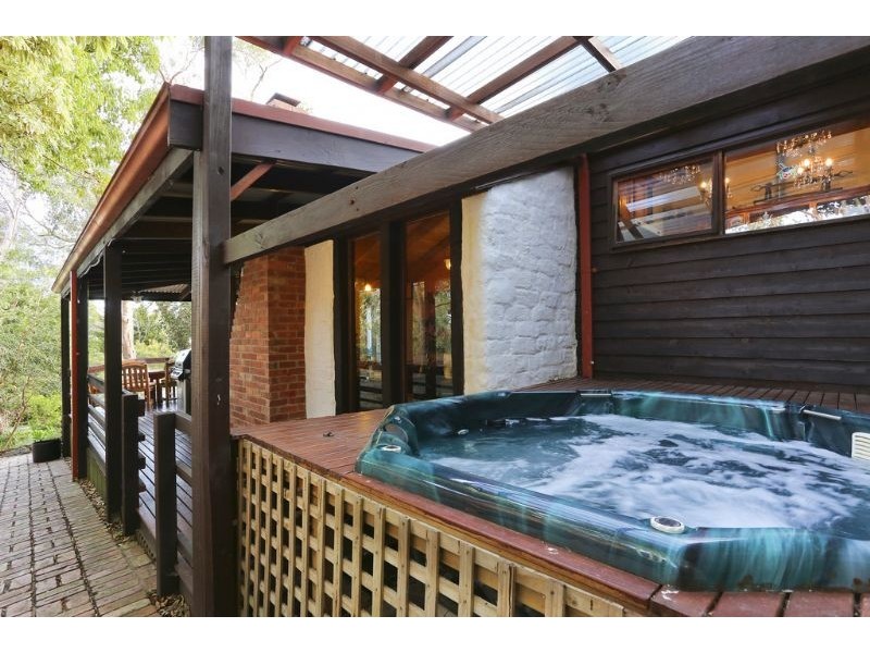 41 Wynnstay Road, Mount Eliza VIC 3930