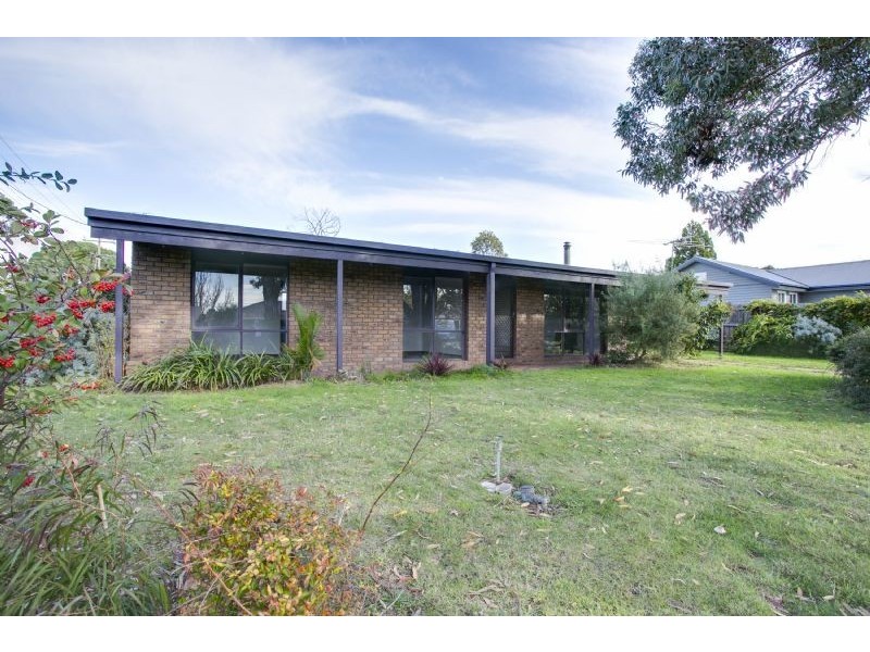 1 Lutana Street, Rosebud West VIC 3940