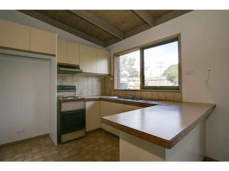 1 Lutana Street, Rosebud West VIC 3940