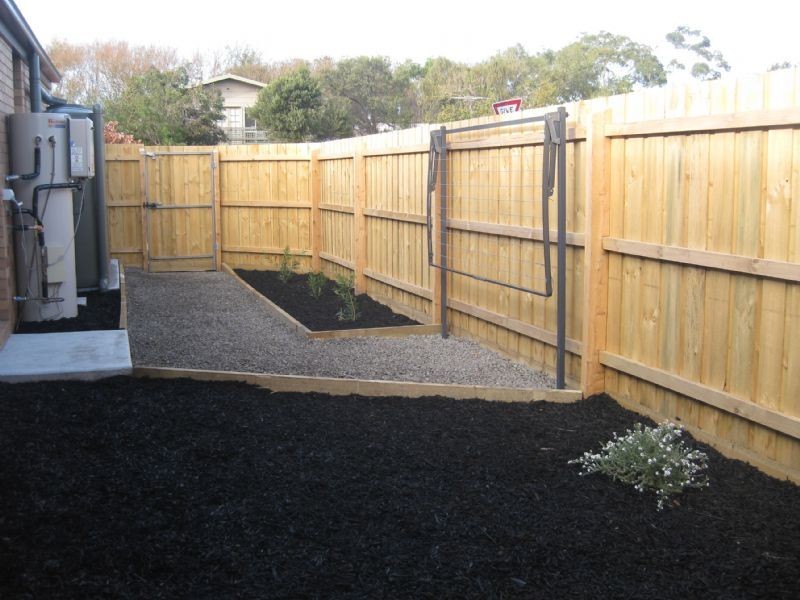 8 Broadway, Rosebud West VIC 3940
