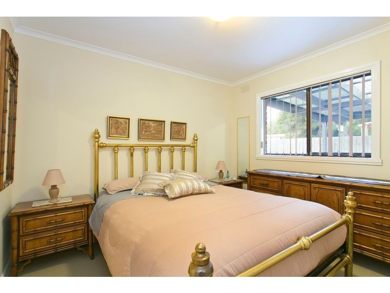 19 Lyon Street, Rosebud VIC 3939