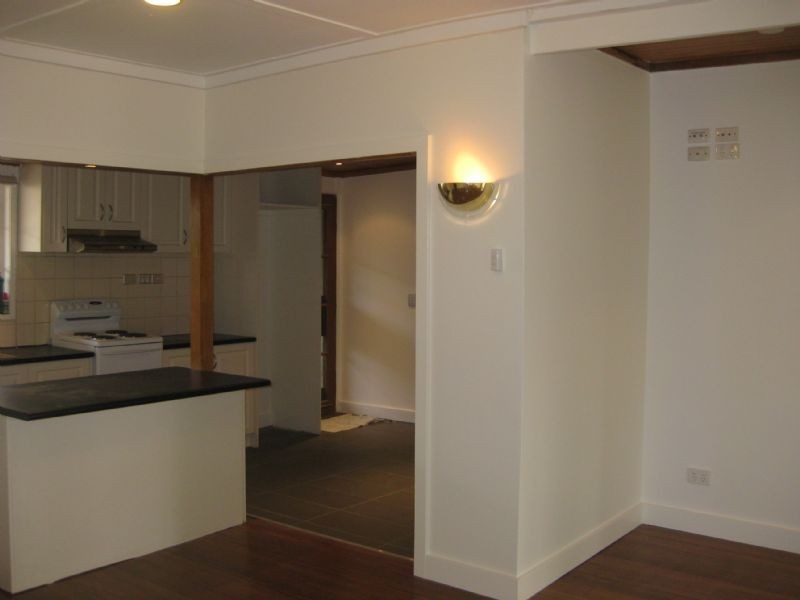 50 First Avenue, Rosebud VIC 3939