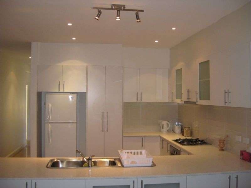 84 Fourth Avenue, Rosebud VIC 3939