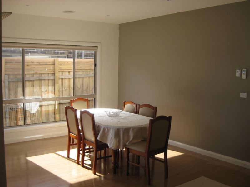 84 Fourth Avenue, Rosebud VIC 3939