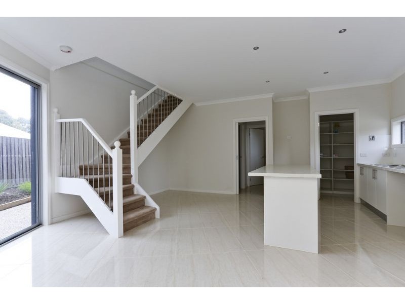 1/5 Cameron Street, Rosebud VIC 3939