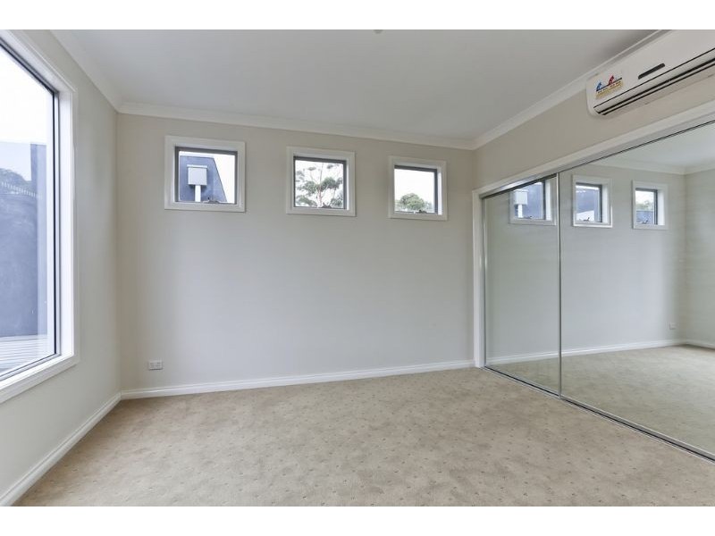 2/5 Cameron Street, Rosebud VIC 3939