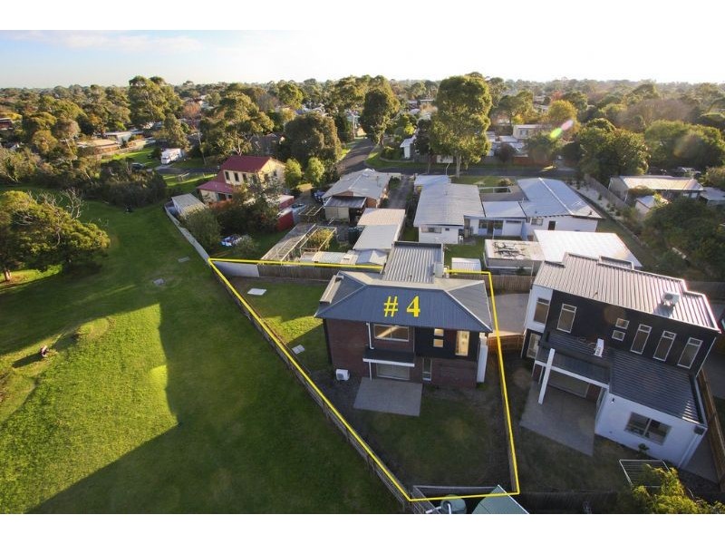4/5 Cameron Street, Rosebud VIC 3939