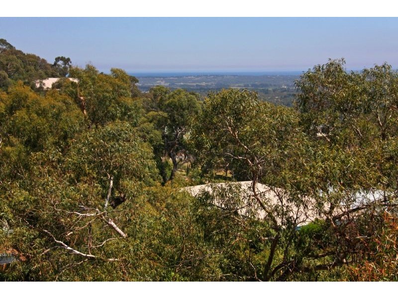 16 McLaren Court, Rosebud VIC 3939