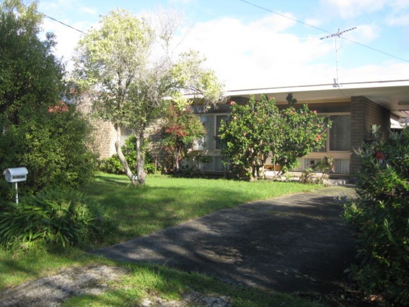 24 Balaka Street, Rosebud West VIC 3940