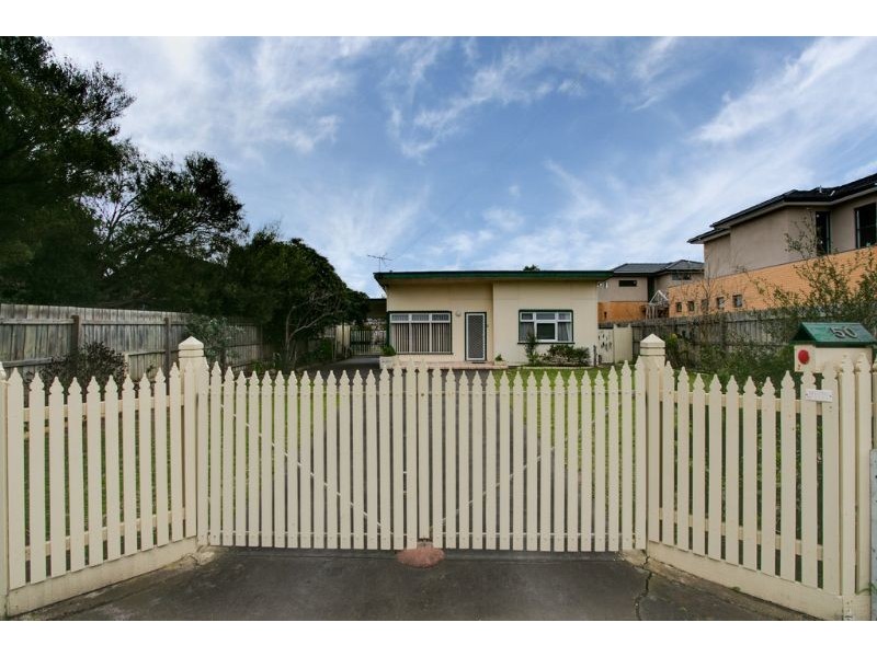 50 Woyna Avenue, Rosebud West VIC 3940