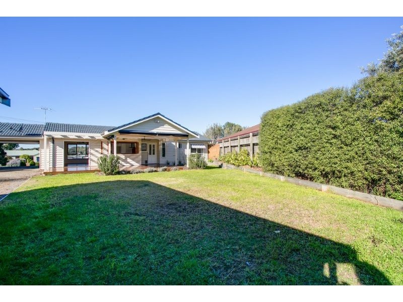 14 Wargundy Avenue, Rye VIC 3941