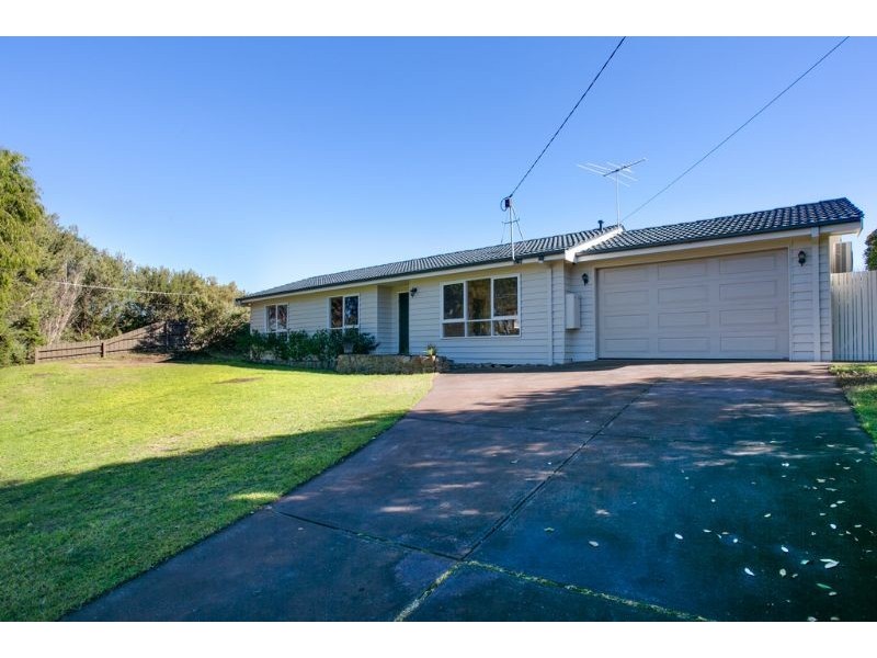 14 Wargundy Avenue, Rye VIC 3941