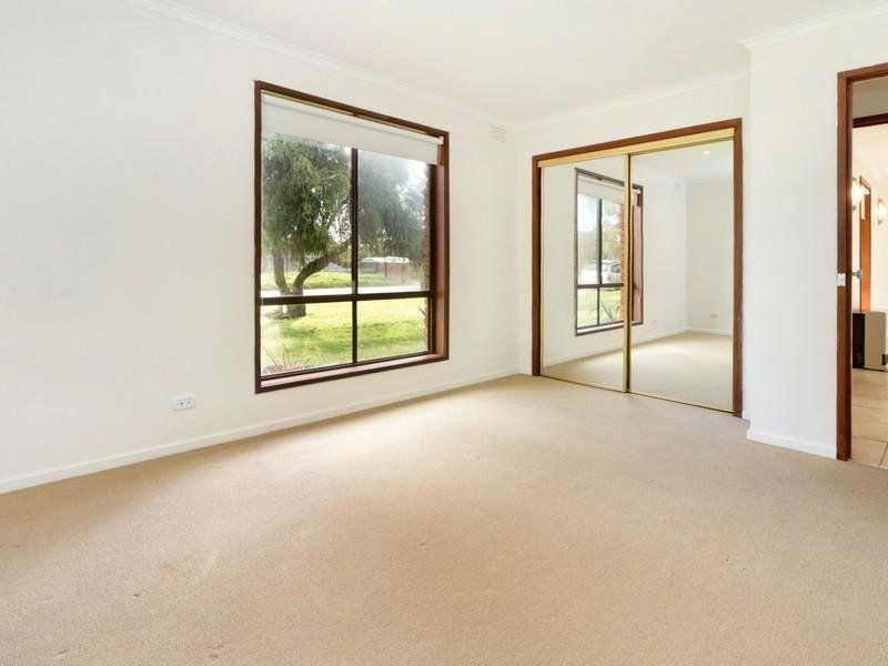 22 Kolinda Crescent, Rosebud West VIC 3940