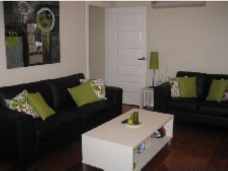 178 Ninth Avenue, Rosebud VIC 3939