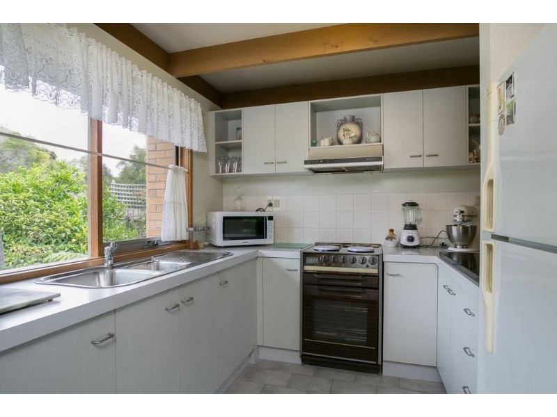 2/68 Elizabeth Avenue, Rosebud West VIC 3940