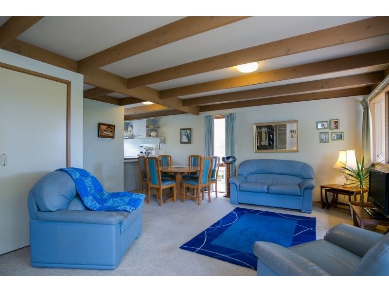 2/68 Elizabeth Avenue, Rosebud West VIC 3940