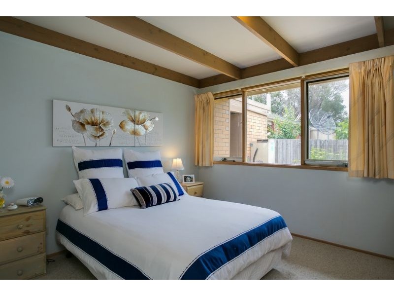 2/68 Elizabeth Avenue, Rosebud West VIC 3940