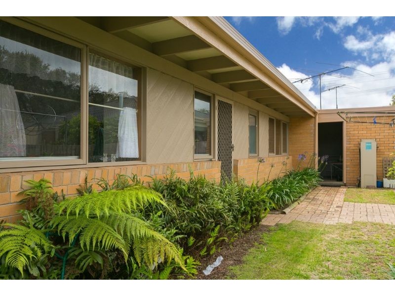 2/68 Elizabeth Avenue, Rosebud West VIC 3940