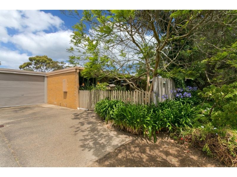 2/68 Elizabeth Avenue, Rosebud West VIC 3940