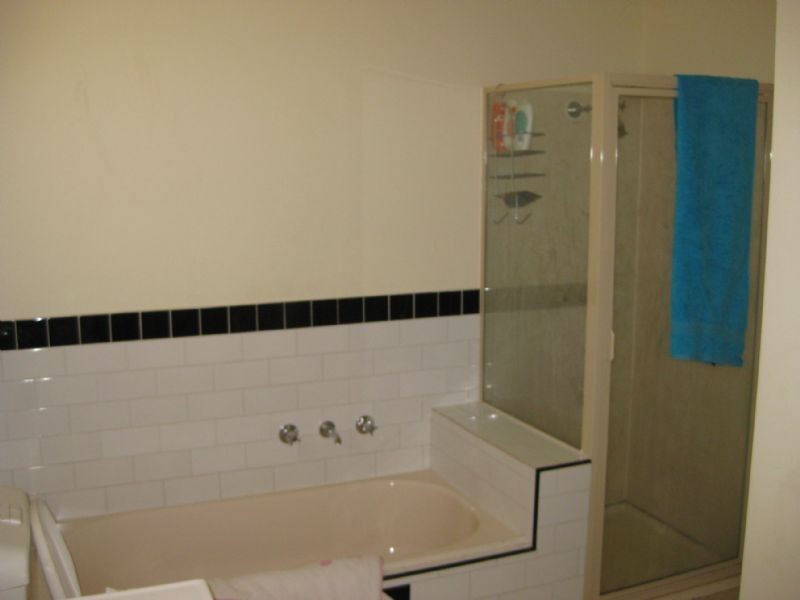 9 Moorfield Avenue, Rosebud VIC 3939