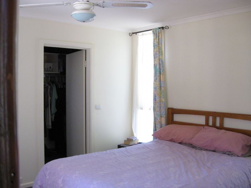 9 Moorfield Avenue, Rosebud VIC 3939