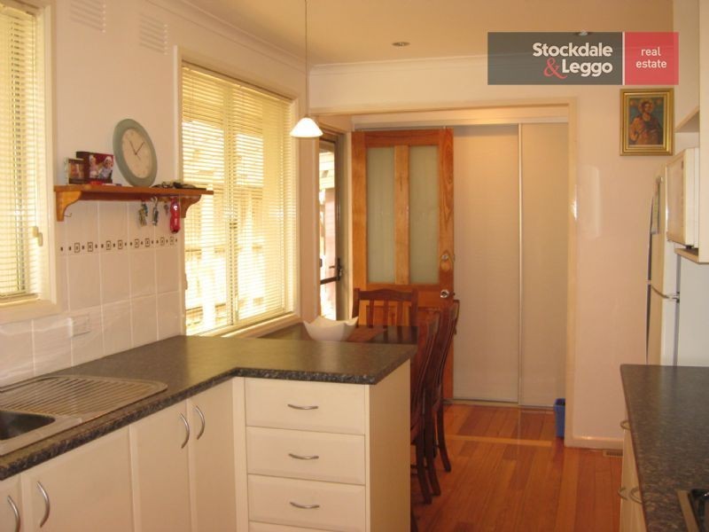 20 First Avenue, Rosebud VIC 3939