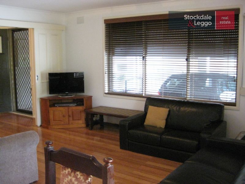 20 First Avenue, Rosebud VIC 3939