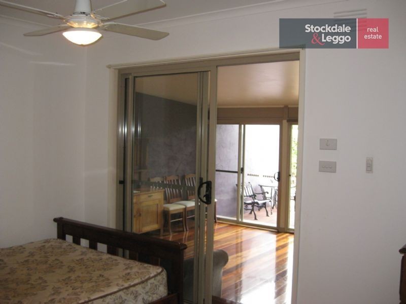 20 First Avenue, Rosebud VIC 3939