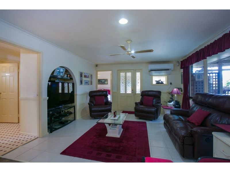352 Eastbourne Road, Rosebud VIC 3939