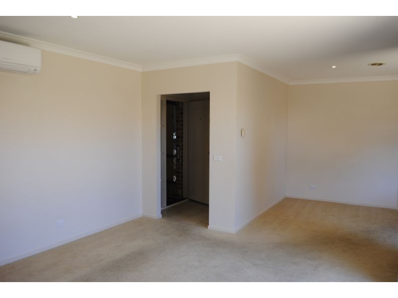 3/8-10 Rosemore Street, Rosebud VIC 3939