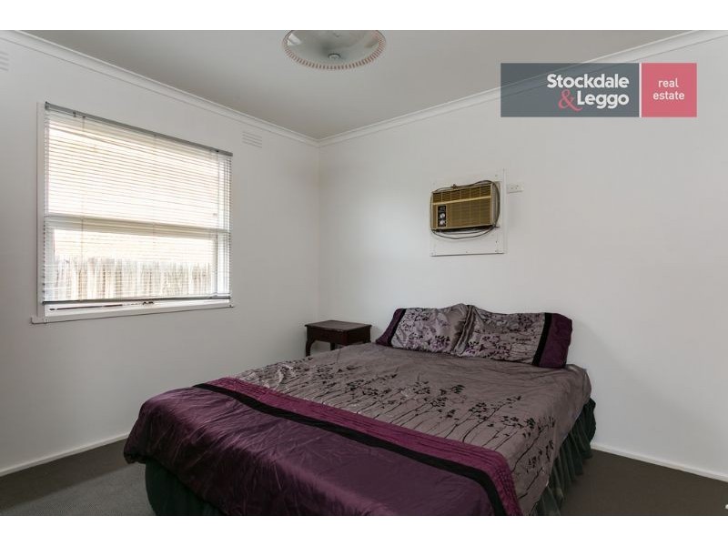 22 Third Avenue, Rosebud VIC 3939