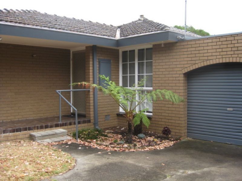 28 Hakea Avenue, Rosebud West VIC 3940