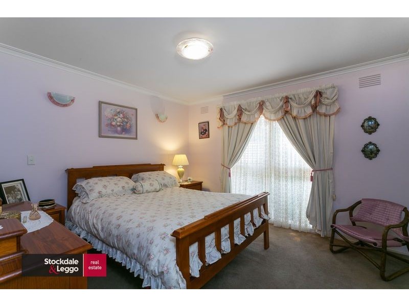 17 Hinton Street, Rosebud VIC 3939