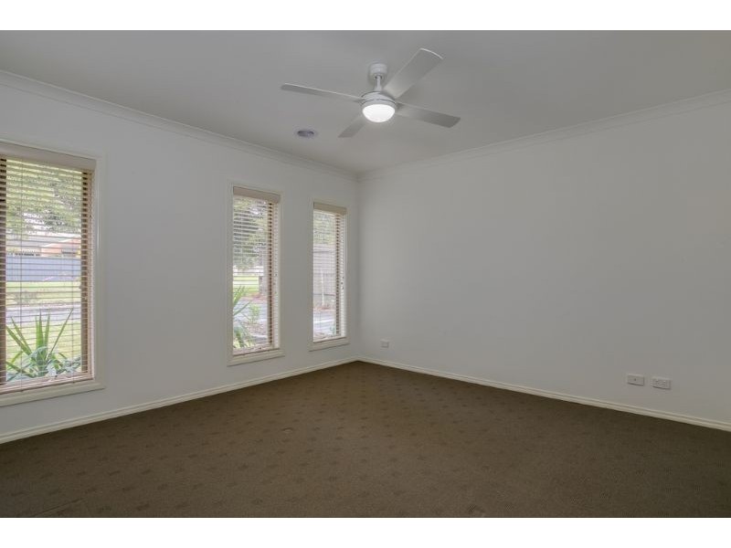 1/6 Nixon Street, Rosebud VIC 3939