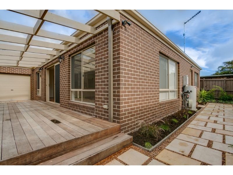 1/6 Nixon Street, Rosebud VIC 3939